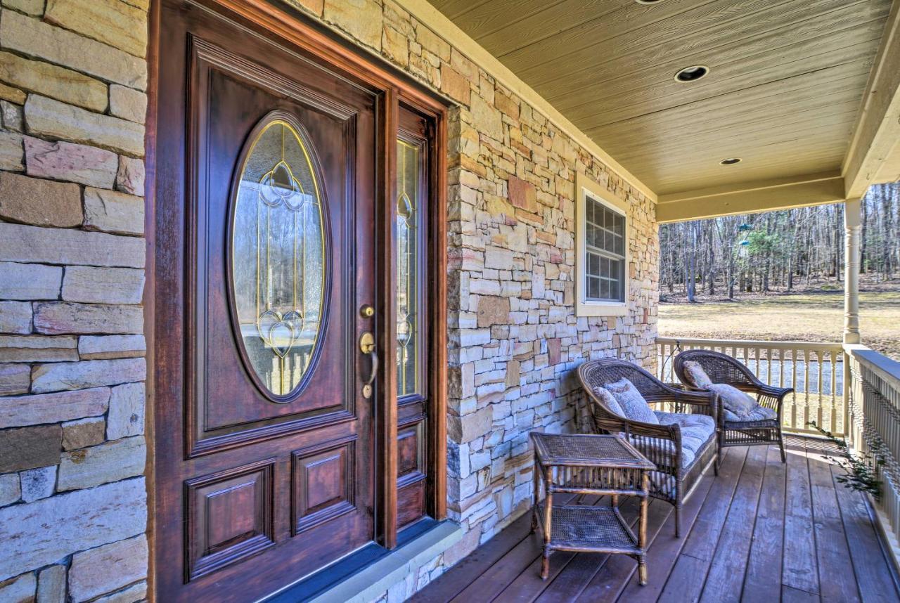 Private Family Home With Deck, Porch And Forest Views! McComas Beach Esterno foto